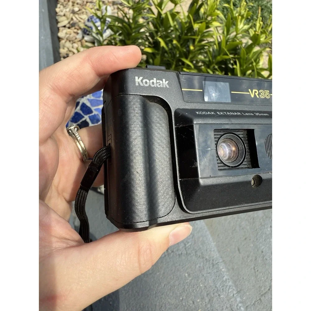 Camera  Kodak VR35 ‎ K40 35mm Ektanar Lens DX Programmed Auto Film Speed Tested
